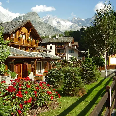 Cour Maison 3* Пре-Сен-Дидье