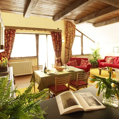 Cour Maison