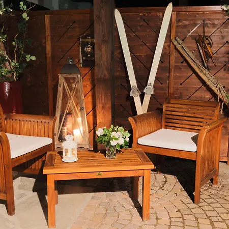 Cour Maison Aparthotel 3*