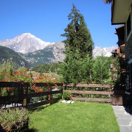 Cour Maison 아파트호텔 3*