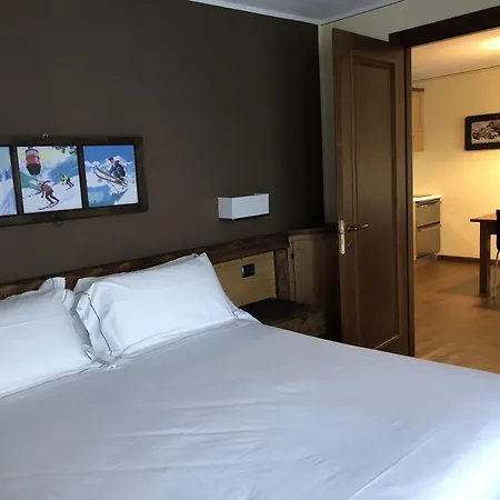 Aparthotel Cour Maison