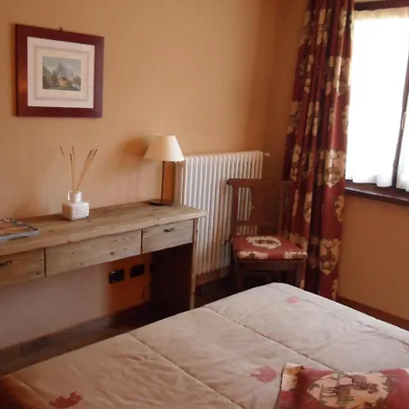 Cour Maison 아파트호텔 프레셍디디에