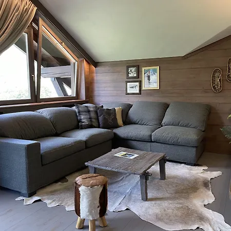 Cour Maison Aparthotel Pré-Saint-Didier