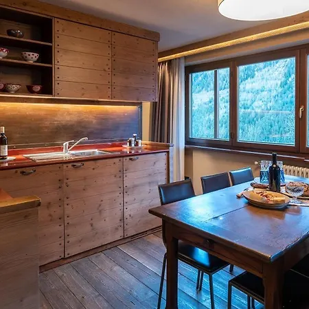 Cour Maison Apart-hotel 3*