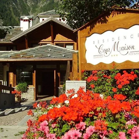 아파트호텔 Cour Maison 3*