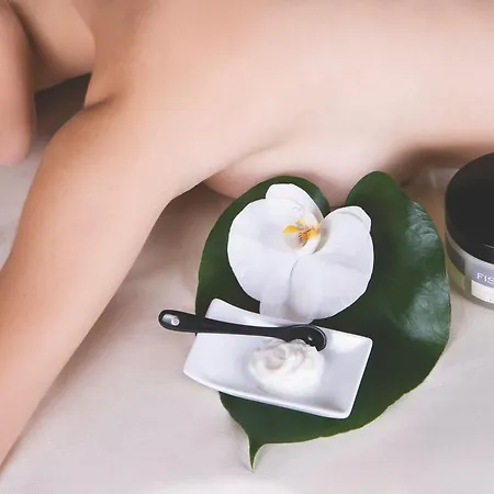 Апарт-отель Cour Maison 3*