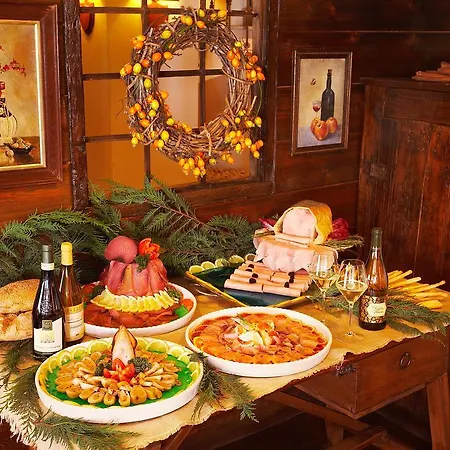 Апарт-отель Cour Maison 3*