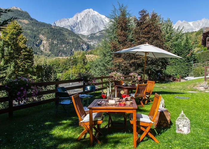 Aparthotel Cour Maison 3*