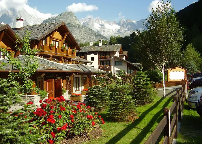 Cour Maison 3* Pré-Saint-Didier