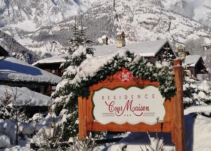 Apart-hotel Cour Maison 3*