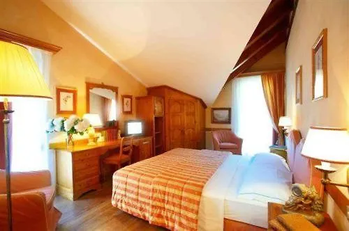 Cour Maison Aparthotel 3*