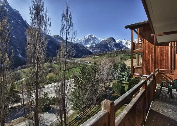 Cour Maison Pré-Saint-Didier