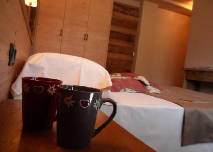 Cour Maison 3* Pré-Saint-Didier