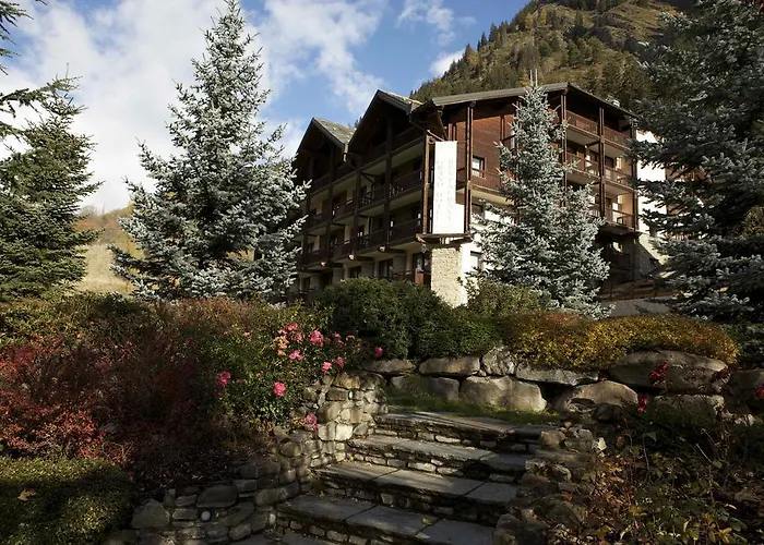 Apart-hotel Cour Maison 3*